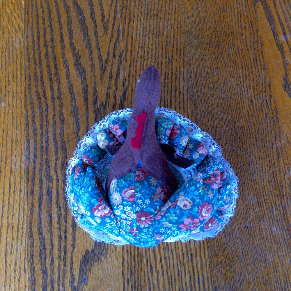 Stuffed Turkey Decore - Picture 2 of 6